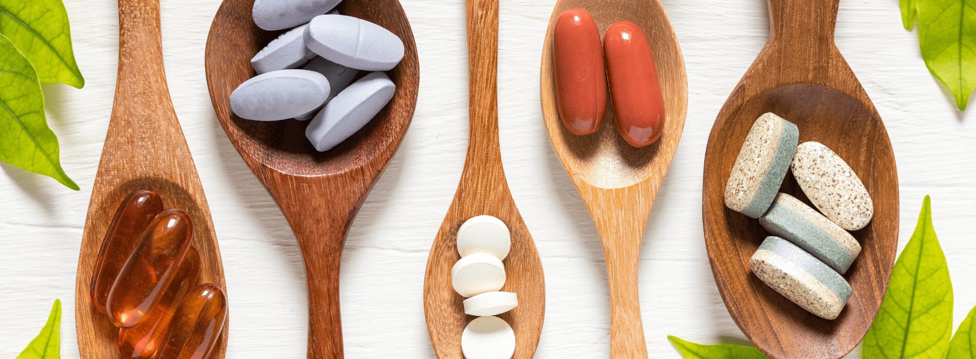 Découvrez pourquoi les compléments alimentaires s'imposent dans notre routine quotidienne pour combler les carences et booster la santé.